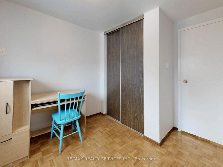 Photo 29 at 16 Grassington Crescent, Northgate, Brampton