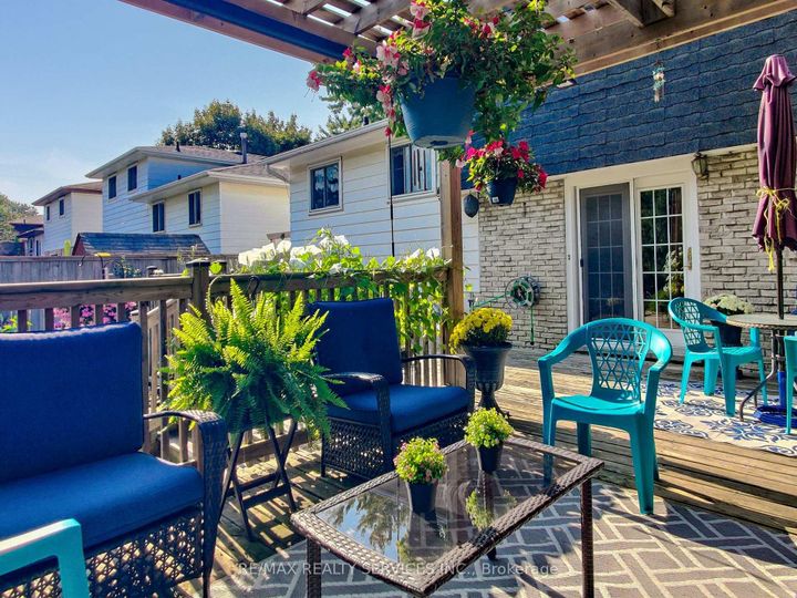 Photo 38 at 16 Grassington Crescent, Northgate, Brampton