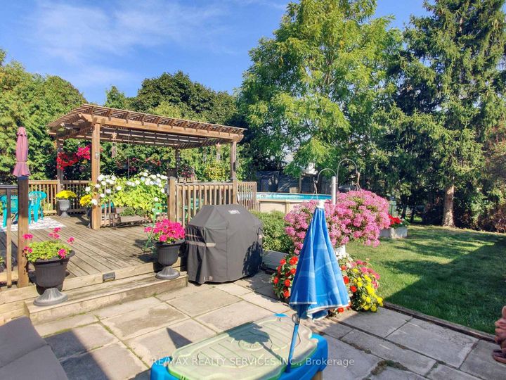 Photo 42 at 16 Grassington Crescent, Northgate, Brampton