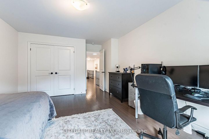 Photo 12 at 44 elysian fields Circle, Bram West, Brampton