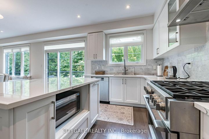 Photo 25 at 44 elysian fields Circle, Bram West, Brampton