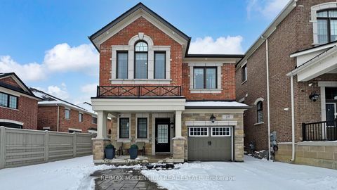 Photo 1 at 35 Barn Owl Way, Kleinburg, Vaughan