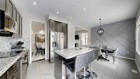 Photo 5 at 35 Barn Owl Way, Kleinburg, Vaughan