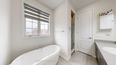 Photo 19 at 35 Barn Owl Way, Kleinburg, Vaughan