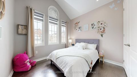 Photo 21 at 35 Barn Owl Way, Kleinburg, Vaughan