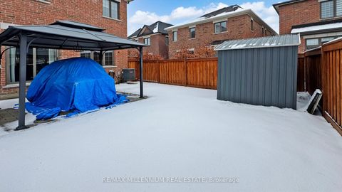 Photo 42 at 35 Barn Owl Way, Kleinburg, Vaughan