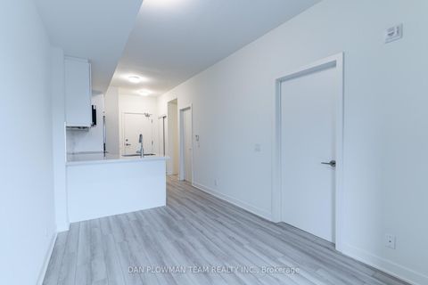 Photo 7 at 223 - 51 Clarington Boulevard, Bowmanville, Clarington