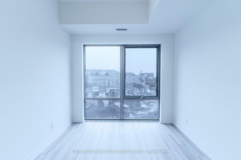 Photo 11 at 223 - 51 Clarington Boulevard, Bowmanville, Clarington