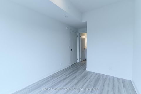 Photo 13 at 223 - 51 Clarington Boulevard, Bowmanville, Clarington