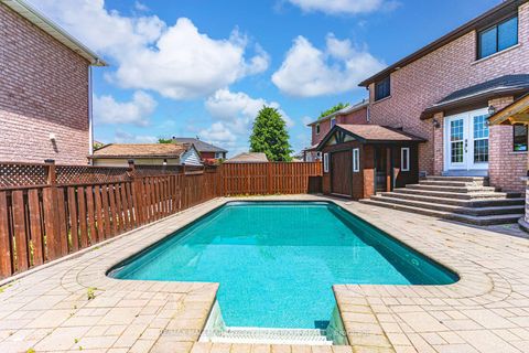 Photo 2 at 66 Raquel Street, Painswick South, Barrie