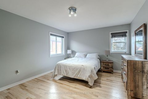 Photo 7 at 66 Raquel Street, Painswick South, Barrie