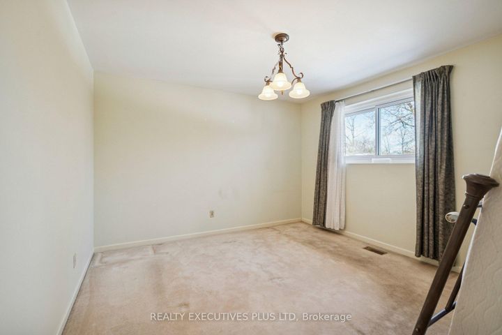 Photo 12 at 43 Marlebon Road, Clairville, Toronto