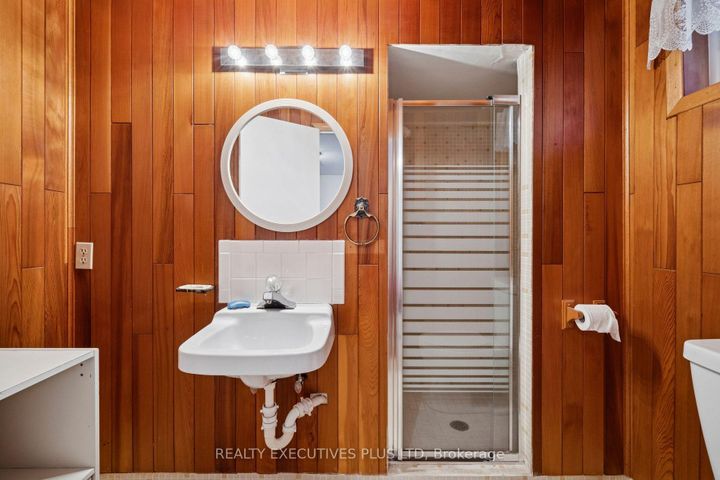 Photo 22 at 43 Marlebon Road, Clairville, Toronto