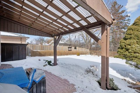 Photo 27 at 43 Marlebon Road, Clairville, Toronto