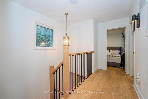 Photo 26 at 27 Opera Place N, East Woodbridge, Vaughan