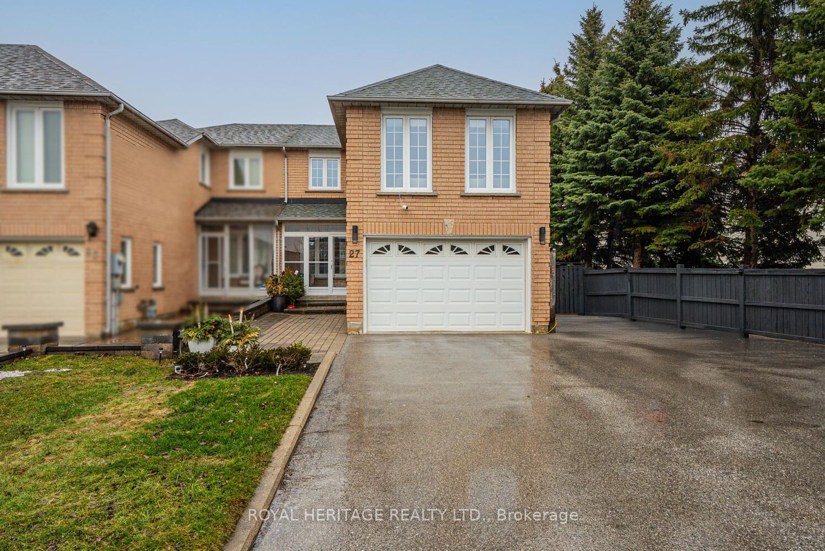 27 Opera Place N, East Woodbridge, Vaughan by Loree Meneguzzi Real Estate 27 Opera Place N, East Woodbridge, Vaughan