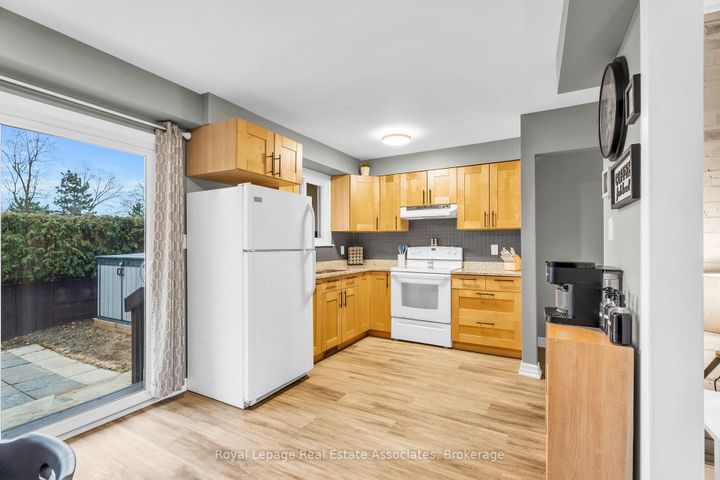 Photo 10 at 31 - 20 Mountainview Road S, Georgetown, Halton Hills