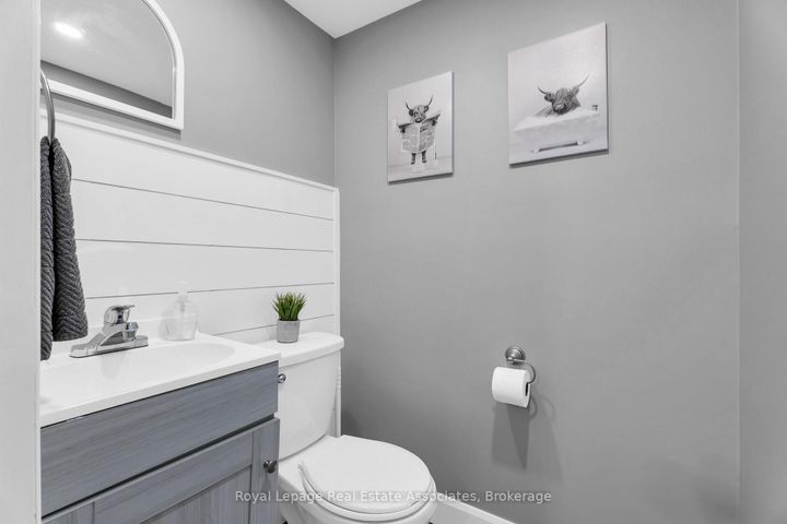 Photo 23 at 31 - 20 Mountainview Road S, Georgetown, Halton Hills