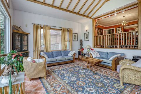 Photo 11 at 103 Weir Crescent, West Hill, Toronto