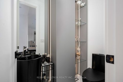 Photo 5 at 245 Patricia Avenue, Newtonbrook West, Toronto