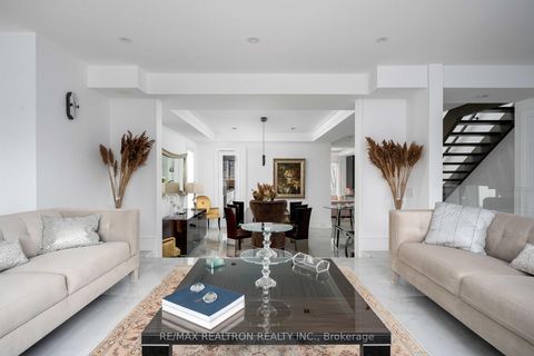 Photo 7 at 245 Patricia Avenue, Newtonbrook West, Toronto