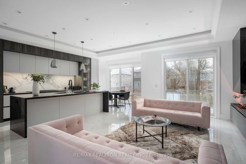 Photo 18 at 245 Patricia Avenue, Newtonbrook West, Toronto