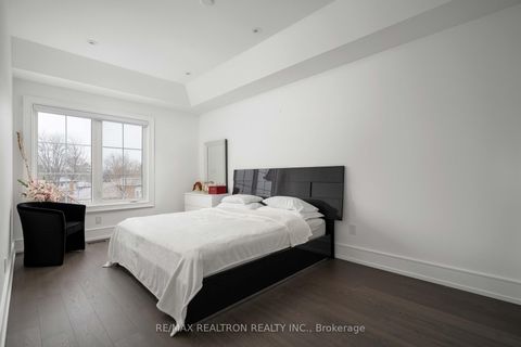 Photo 29 at 245 Patricia Avenue, Newtonbrook West, Toronto