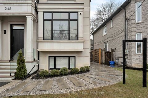 Photo 33 at 245 Patricia Avenue, Newtonbrook West, Toronto