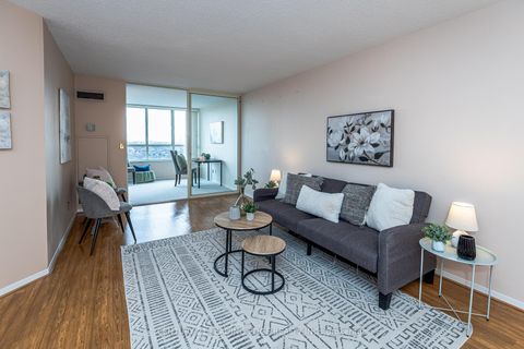 Photo 5 at PH05 - 33 Weldrick Road E, Observatory, Richmond Hill