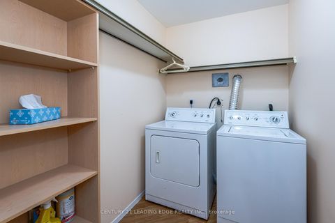 Photo 14 at PH05 - 33 Weldrick Road E, Observatory, Richmond Hill