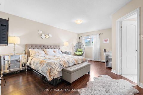 Photo 23 at 62 Kalmar Crescent, Oak Ridges, Richmond Hill