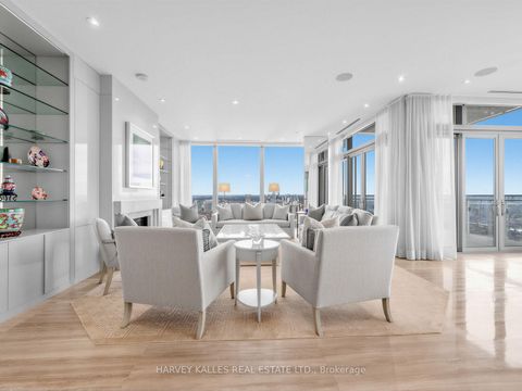 Photo 1 at 4702 - 50 Yorkville Avenue, Annex, Toronto