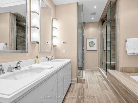 Photo 18 at 4702 - 50 Yorkville Avenue, Annex, Toronto