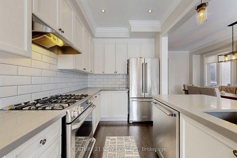 Photo 10 at 622 Sweetwater Crescent, Glenway Estates, Newmarket