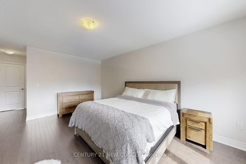 Photo 22 at 622 Sweetwater Crescent, Glenway Estates, Newmarket