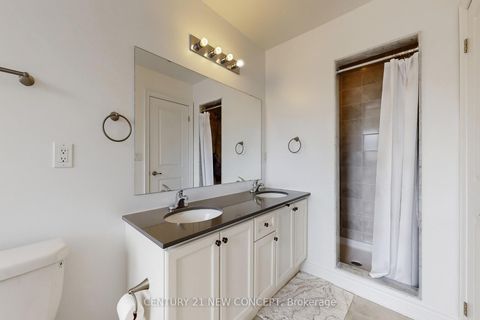 Photo 25 at 622 Sweetwater Crescent, Glenway Estates, Newmarket