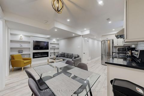 Photo 42 at 622 Sweetwater Crescent, Glenway Estates, Newmarket