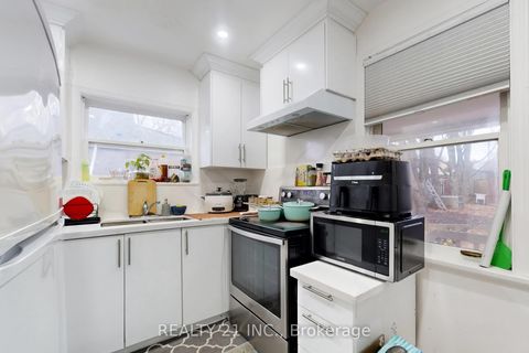 Photo 14 at 101 Natal Avenue, Cliffside, Toronto