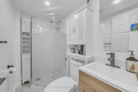 Photo 42 at 17 Jasper Drive, Aurora Heights, Aurora