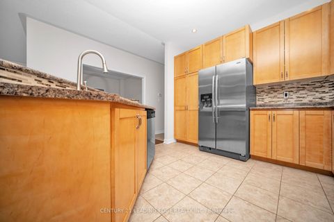 Photo 6 at 66 Woodbury Crescent, Summerhill Estates, Newmarket