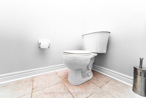 Photo 28 at 66 Woodbury Crescent, Summerhill Estates, Newmarket