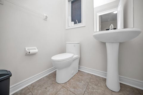 Photo 29 at 66 Woodbury Crescent, Summerhill Estates, Newmarket