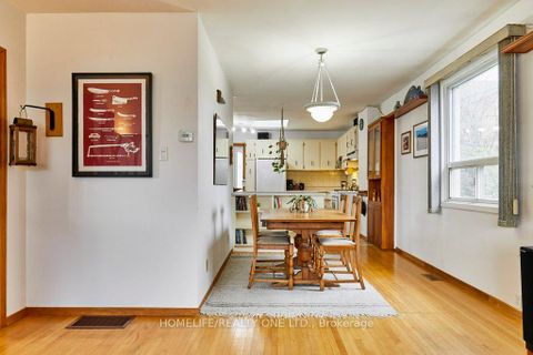 Photo 9 at 262 Glebemount Avenue, East York, Toronto