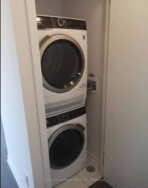 Photo 6 at 515 - 219 Dundas Street E, Yonge Corridor, Toronto