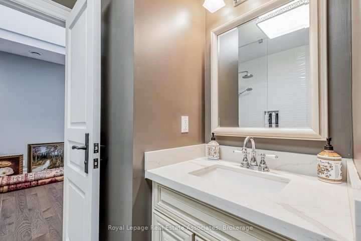 Photo 28 at 96 Elmcrest Road, West Deane, Toronto