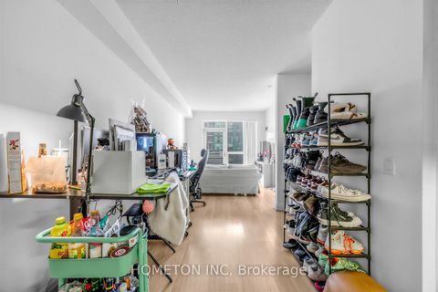 Photo 13 at 1501 - 2 Anndale Drive, Willowdale East, Toronto