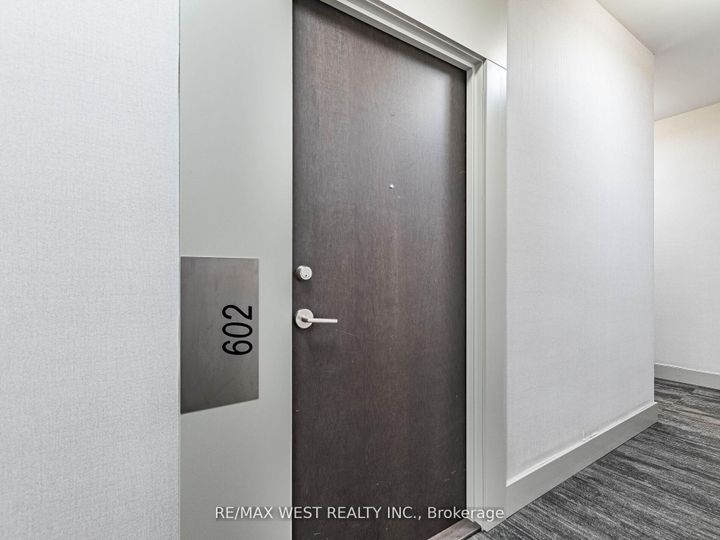 Photo 4 at 602 - 10 Park Lawn Road, Mimico, Toronto