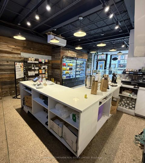 Photo 2 at 2631 Yonge Street, Mount Pleasant East, Toronto