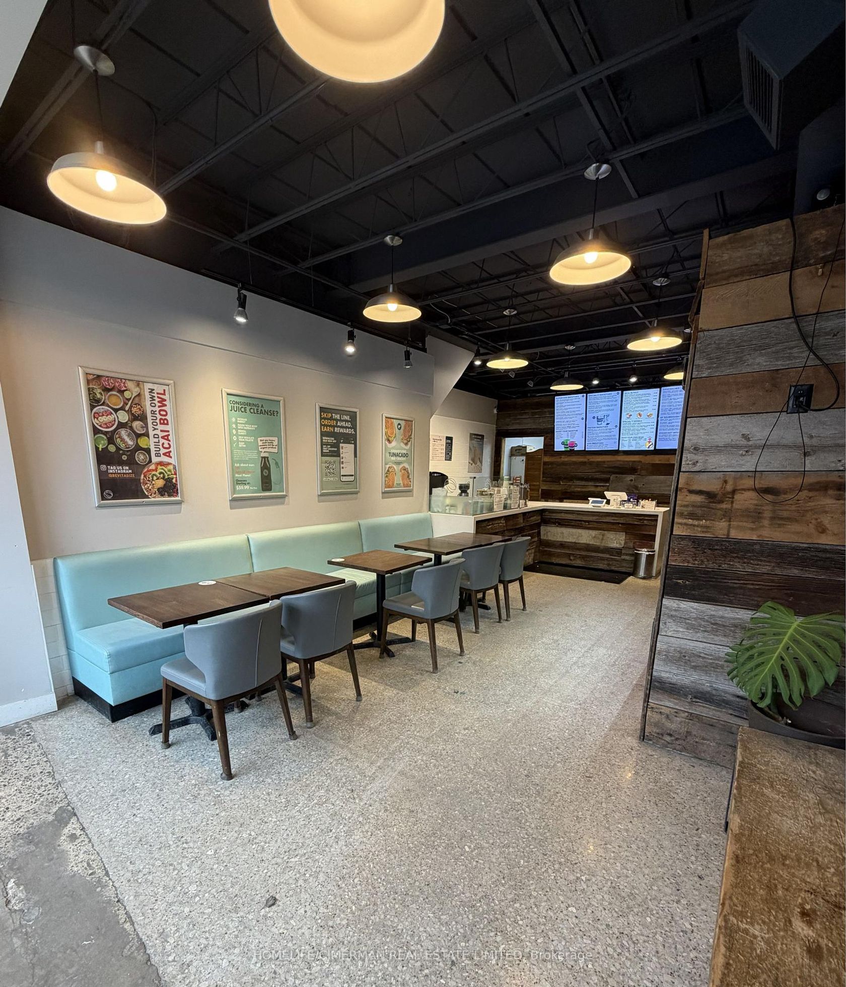 2631 Yonge Street, Mount Pleasant East, Toronto photo number 2