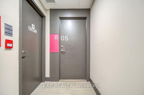 Photo 5 at 805 - 68 Merton Street, Mount Pleasant West, Toronto